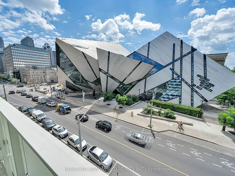 200 Bloor St W #402 — Photo 20