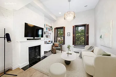 348 East 89th Street