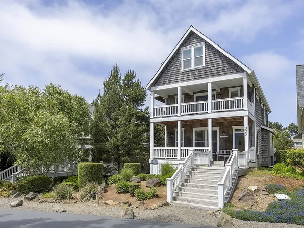 325 Bella Beach Dr, Depoe Bay, OR 97341