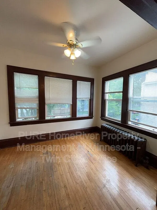 3 bed, 1.0 bath, 1000 sqft, $1,275 — Photo 4