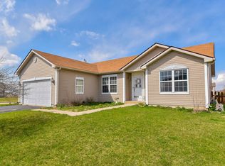 923 Water Stone Way, Malta, IL 60150