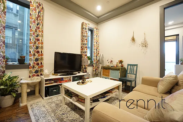 Rented by Rennit Inc. | media 16