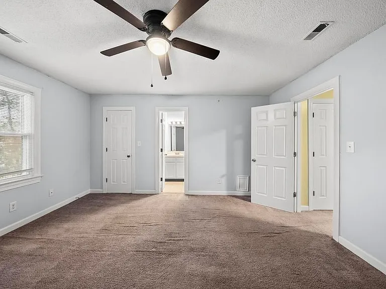 6115 Highcastle Ct — Photo 5