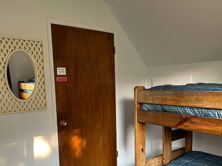 1413 Friant Dr — Photo 10