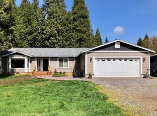 49517 Mountain View Rd, Oakridge, OR 97463