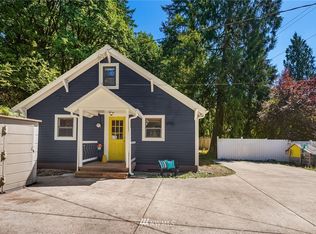 19320 SE May Valley Rd, Issaquah, WA 98027