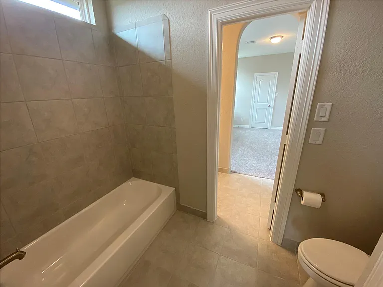 7414 Evelyn Grove Dr — Photo 36