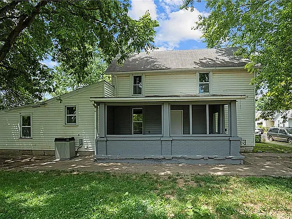 48 Sherman St — Photo 3