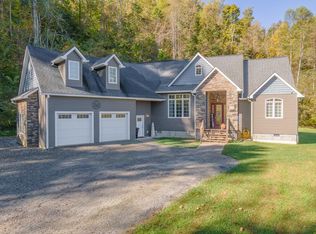 2038 Blanton Branch Rd, Sylva, NC 28779