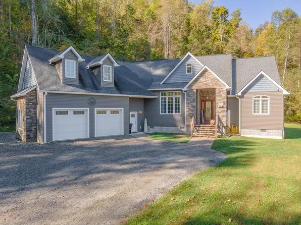 2038 Blanton Branch Rd, Sylva, NC 28779