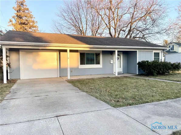 327 Vine St, Wauseon, OH 43567