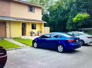 4024 Oak Limb Ct, Tampa, FL 33614
