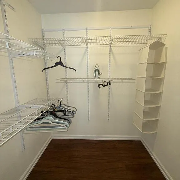 1131 Century Oaks Dr #C — Photo 27