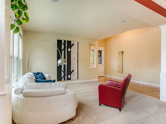 5th image of 3109 NE Norton Ln
