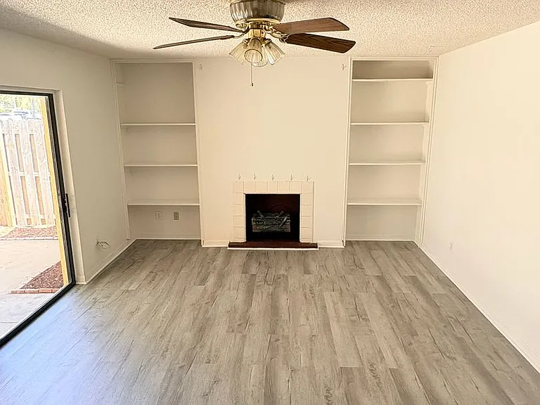 5584 Malt Dr #4 — Photo 3