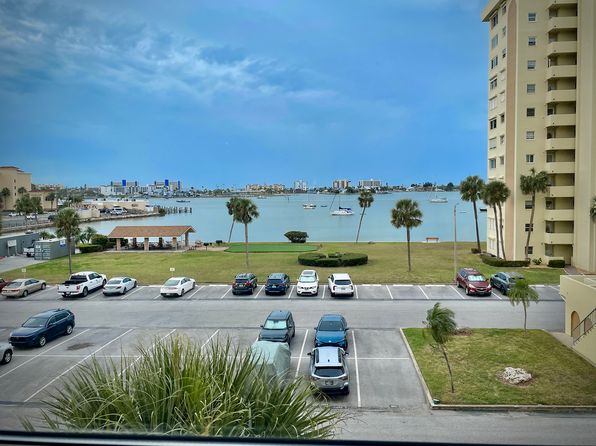 4550 Cove Cir APT 404