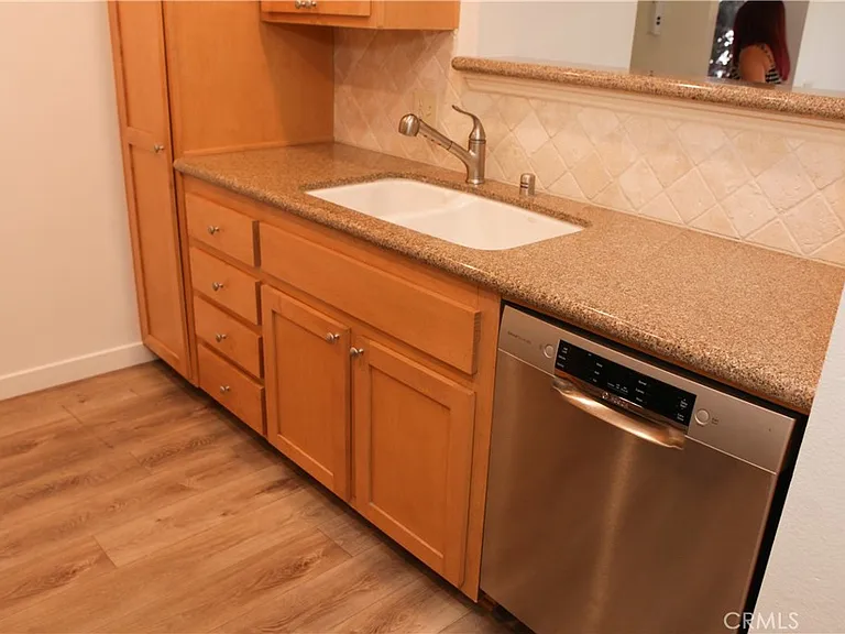 2323 Huntington St #701 — Photo 7