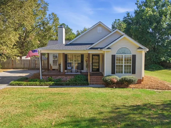 865 Hermitage Pond Rd, Camden, SC 29020