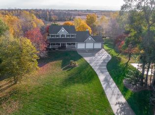 14015 Julliard St NE, Columbus, MN 55025