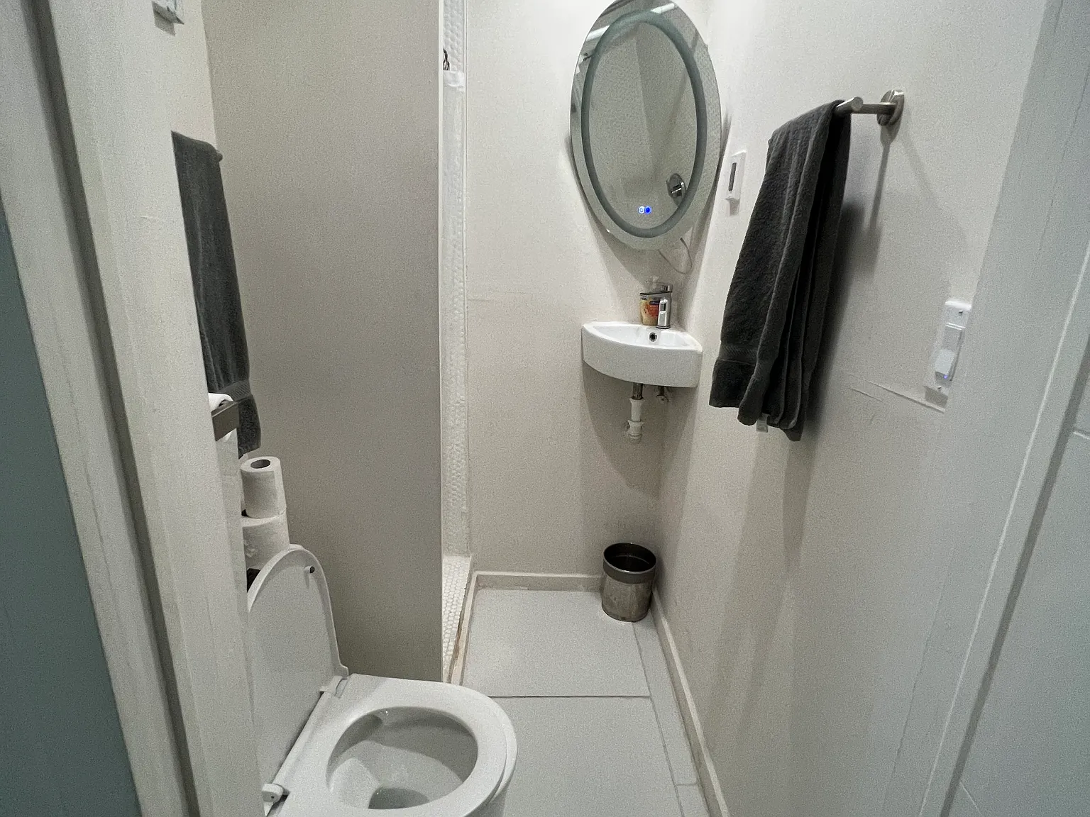 Studio, 150 sqft, $1,195 — Photo 4