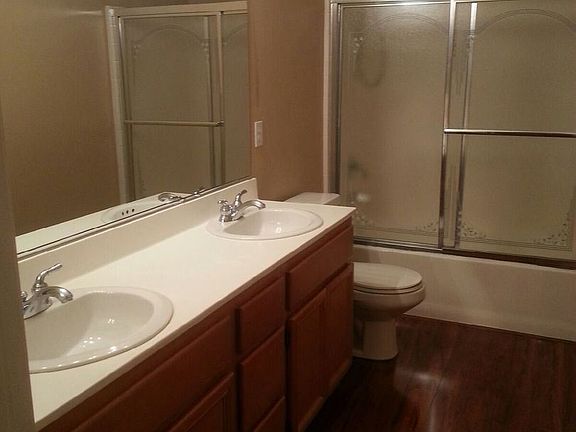 4th image of 27072 Victoria Ln Unit 128