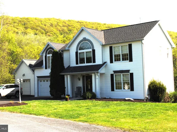 9 Sajer Rd, Pottsville, PA 17901