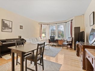 62 Dwight St APT 2, Brookline, MA 02446