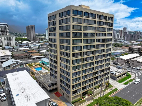 2232 Kapiolani Blvd APT 404, Honolulu, HI 96826