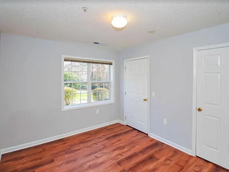 1241 University Ct #102 — Photo 7