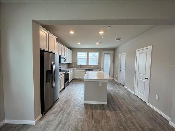 3rd image of 14223 Lanikai Beach Dr