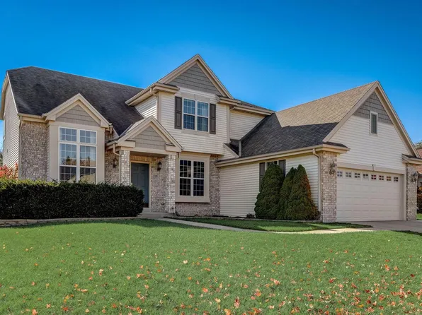 735 Heron DRIVE, Waterford, WI 53185