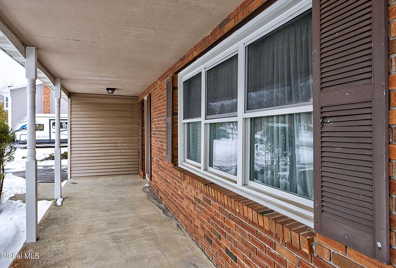3rd image of 56 Alpine Drive