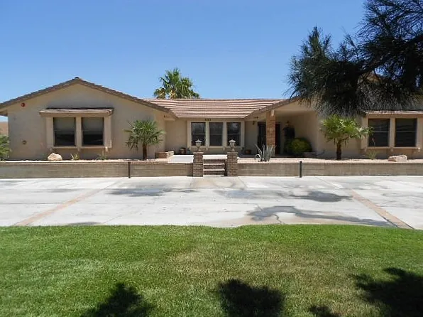 5501 N Torrey Pines Dr, Las Vegas, NV 89130