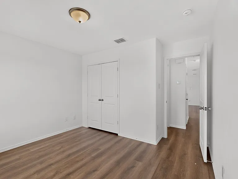2285 Obsidian Dr — Photo 33