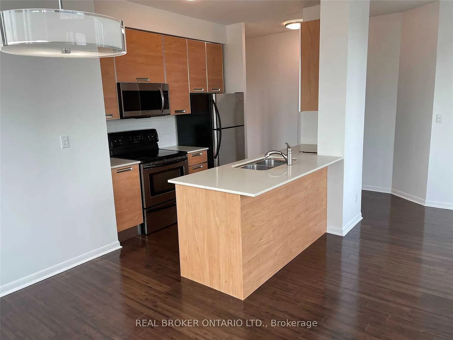 2 bed, $3,000 — Photo 3