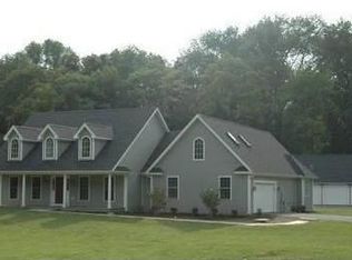 505 Lost Rd, Martinsburg, WV 25403