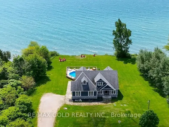 1932 Ocean Blvd, Chatham Kent, ON N0P 2P0