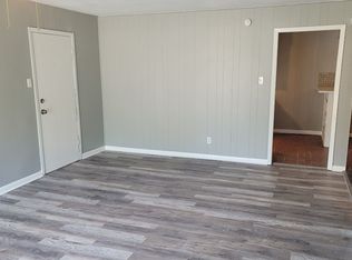 4 Catalina Rd, Huntsville, TX 77340