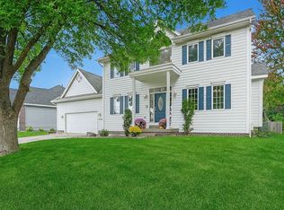 5783 Beechtree Dr, West Des Moines, IA 50266