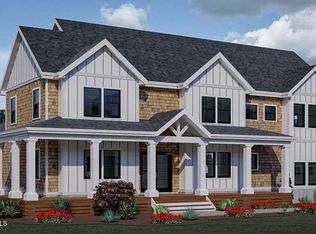 9 Clifford Graves Ct, Red Bank, NJ 07701