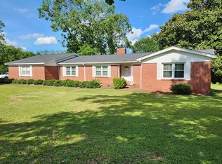 890 Weoka Rd, Wetumpka, AL 36092