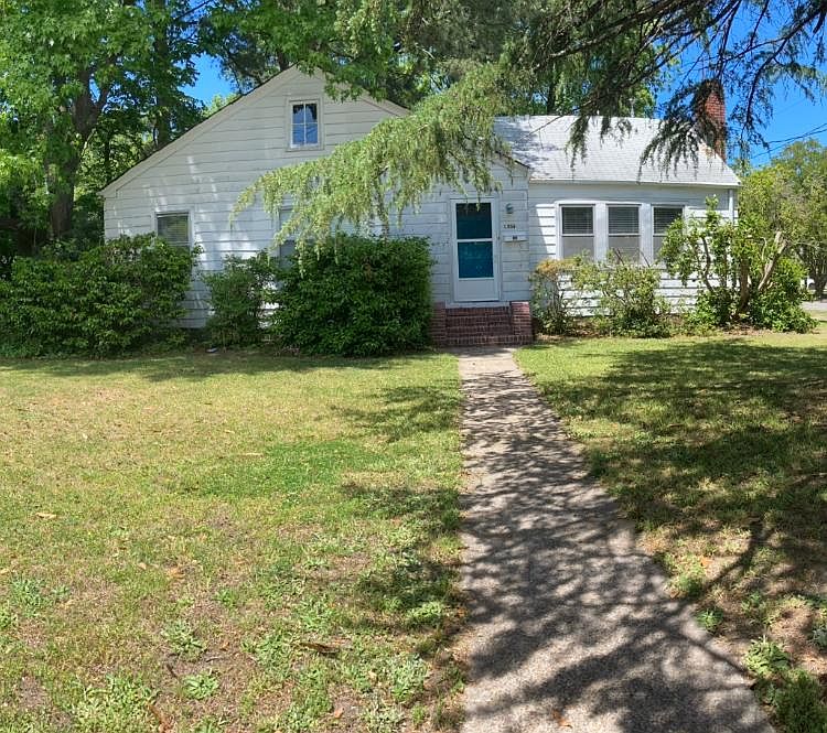 1st image of 1358 E Bayview Blvd
