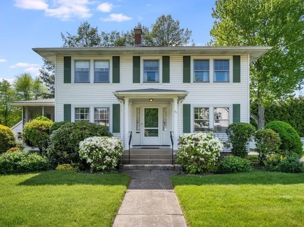 23 Pinewood Rd, Needham, MA 02492