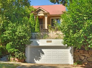 3005 3rd Ave W, Seattle, WA 98119