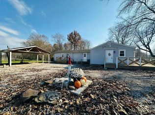 544 E Hilltop Dr, Scottsburg, IN 47170