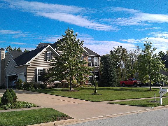 2nd image of 10160 Keiths Close