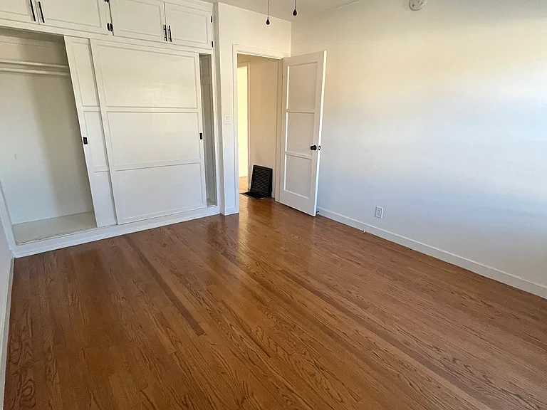 2464 N Brighton St #2462 — Photo 12
