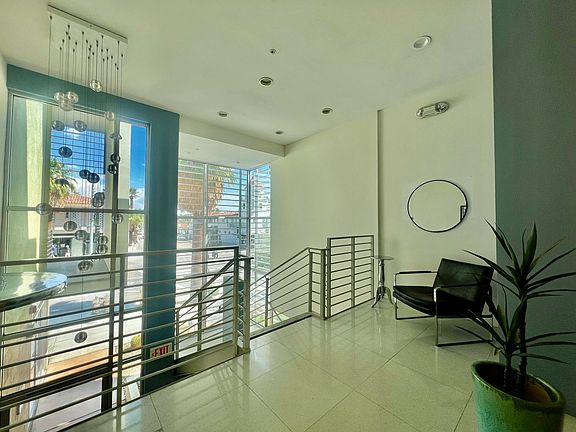 5th image of 803 N Palm Canyon Dr Unit 1