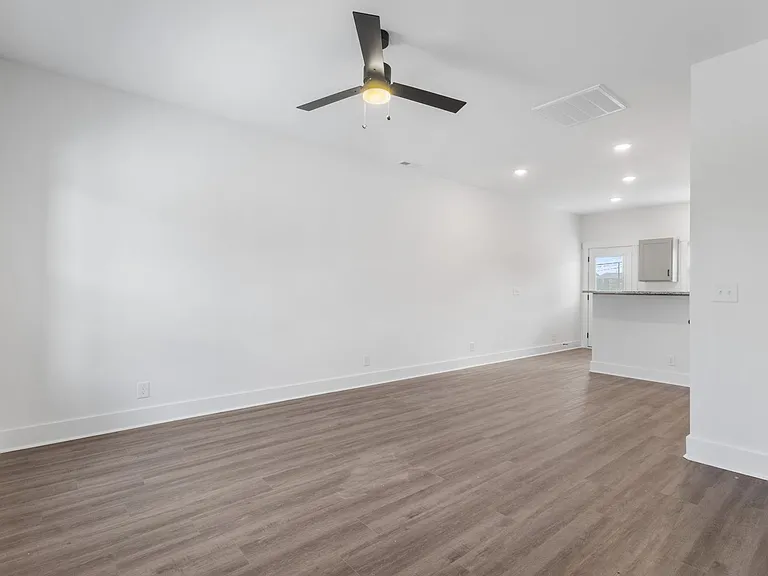 3854 Jockey Dr #B2 — Photo 3