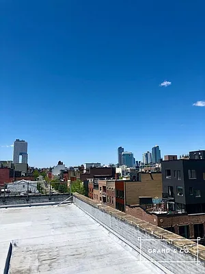 Rented by Grand & Co. | media 28